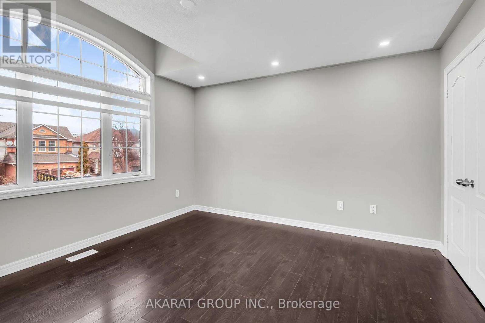 2365 Bankside Drive, Mississauga, ON - Indoor Photo Showing Other Room