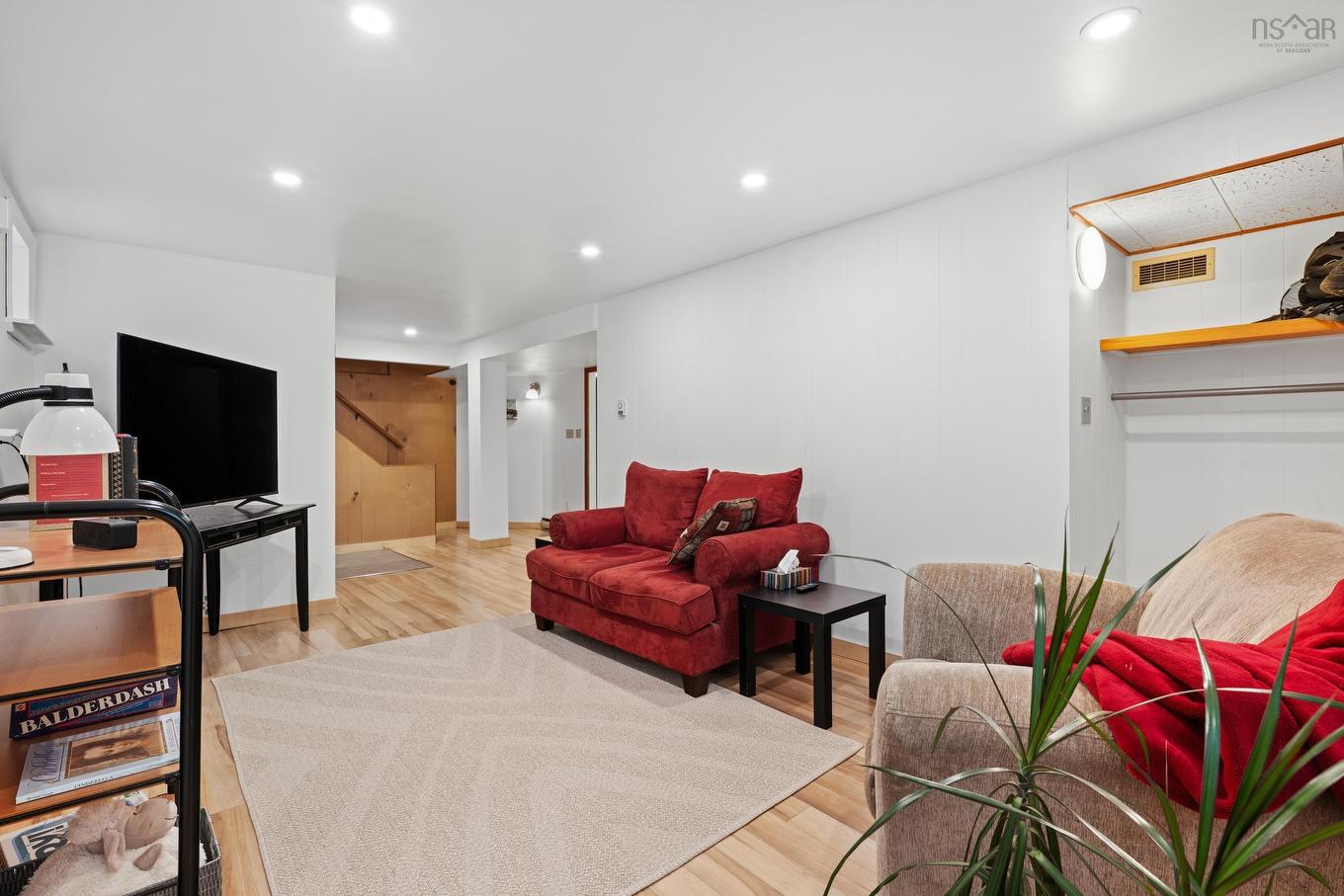 15 Crestview Drive, Halifax, NS