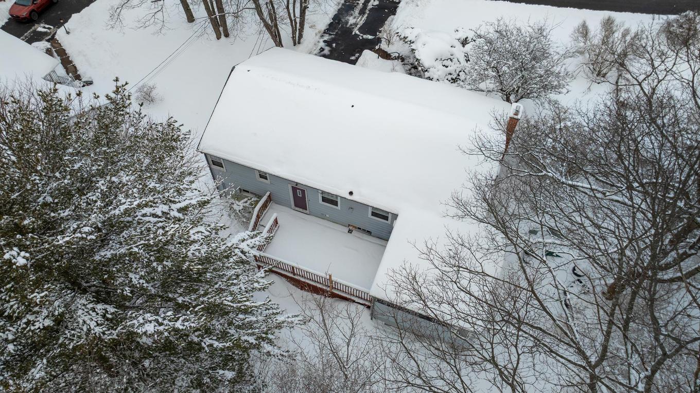 15 Crestview Drive, Halifax, NS