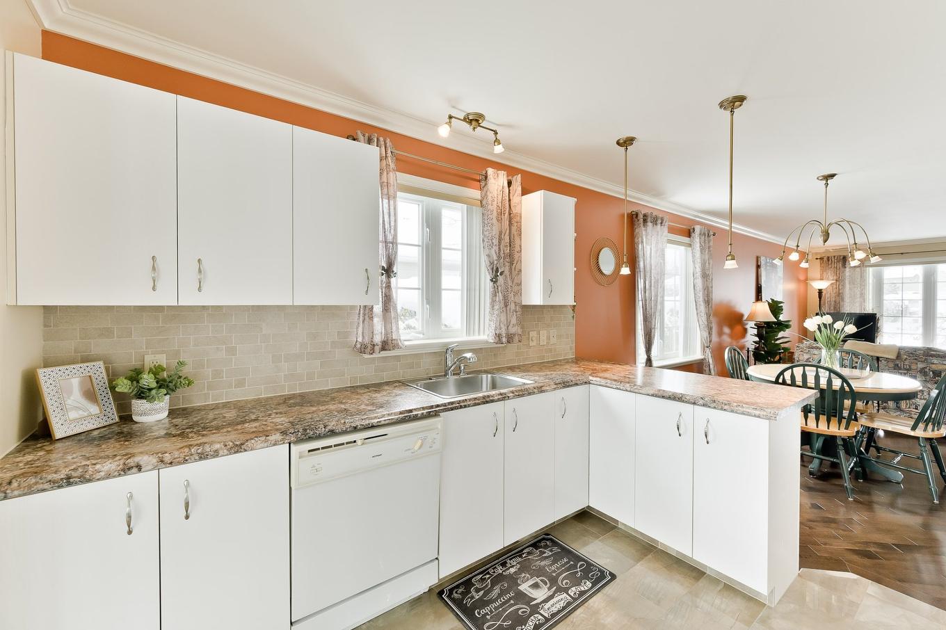 Cuisine - 6266 Rue Florent, Sherbrooke (Brompton/Rock Forest/Saint-Élie/Deauville), QC - Indoor Photo Showing Kitchen