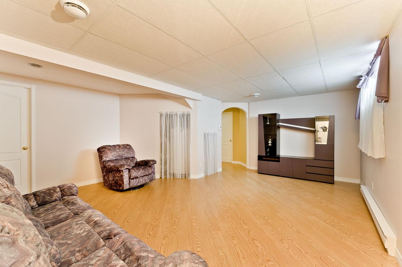 Salle familiale - 6266 Rue Florent, Sherbrooke (Brompton/Rock Forest/Saint-Élie/Deauville), QC - Indoor