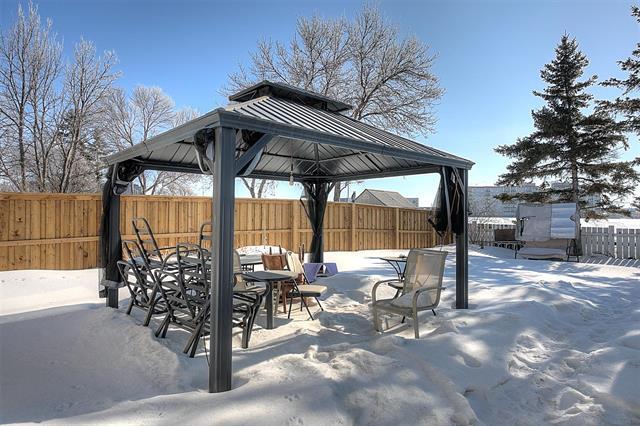 75 Greensboro Bay, Winnipeg, MB