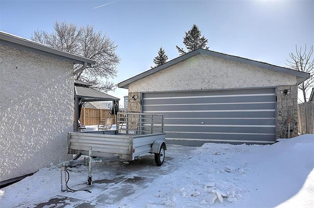 75 Greensboro Bay, Winnipeg, MB