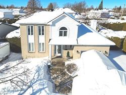 1978 Rue Émile-Nelligan Varennes, QC J3X 1X1