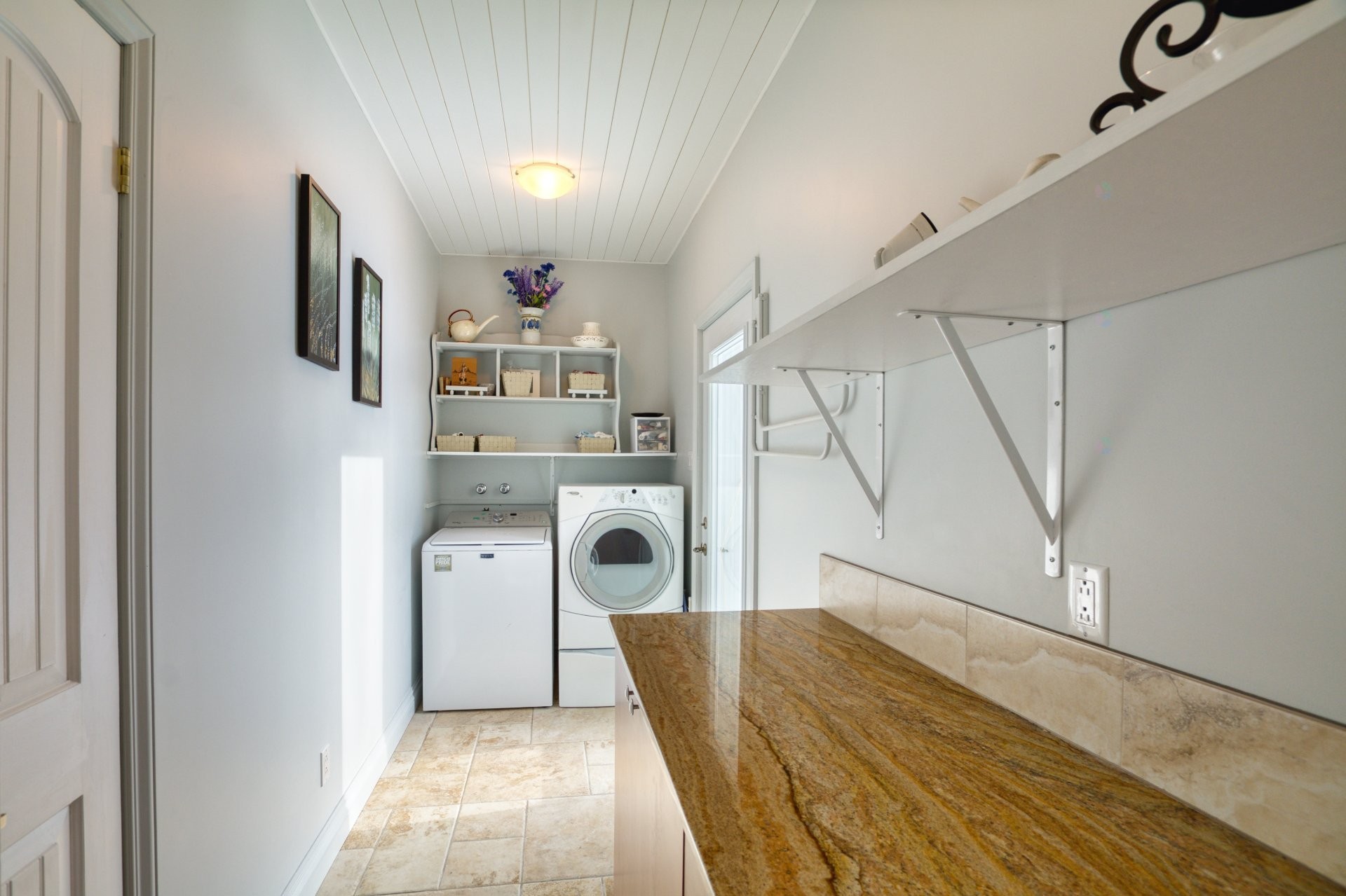 Salle de lavage - 3341 Route Du Fleuve, Les Éboulements, QC - Indoor Photo Showing Laundry Room