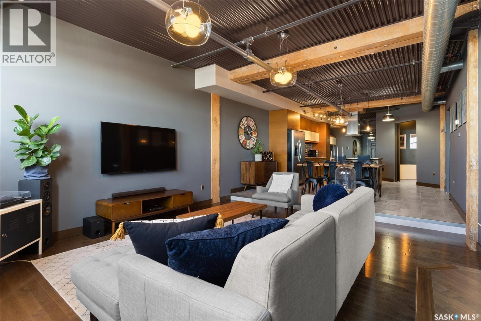 305 1275 Broad Street, Regina, SK - Indoor Photo Showing Other Room