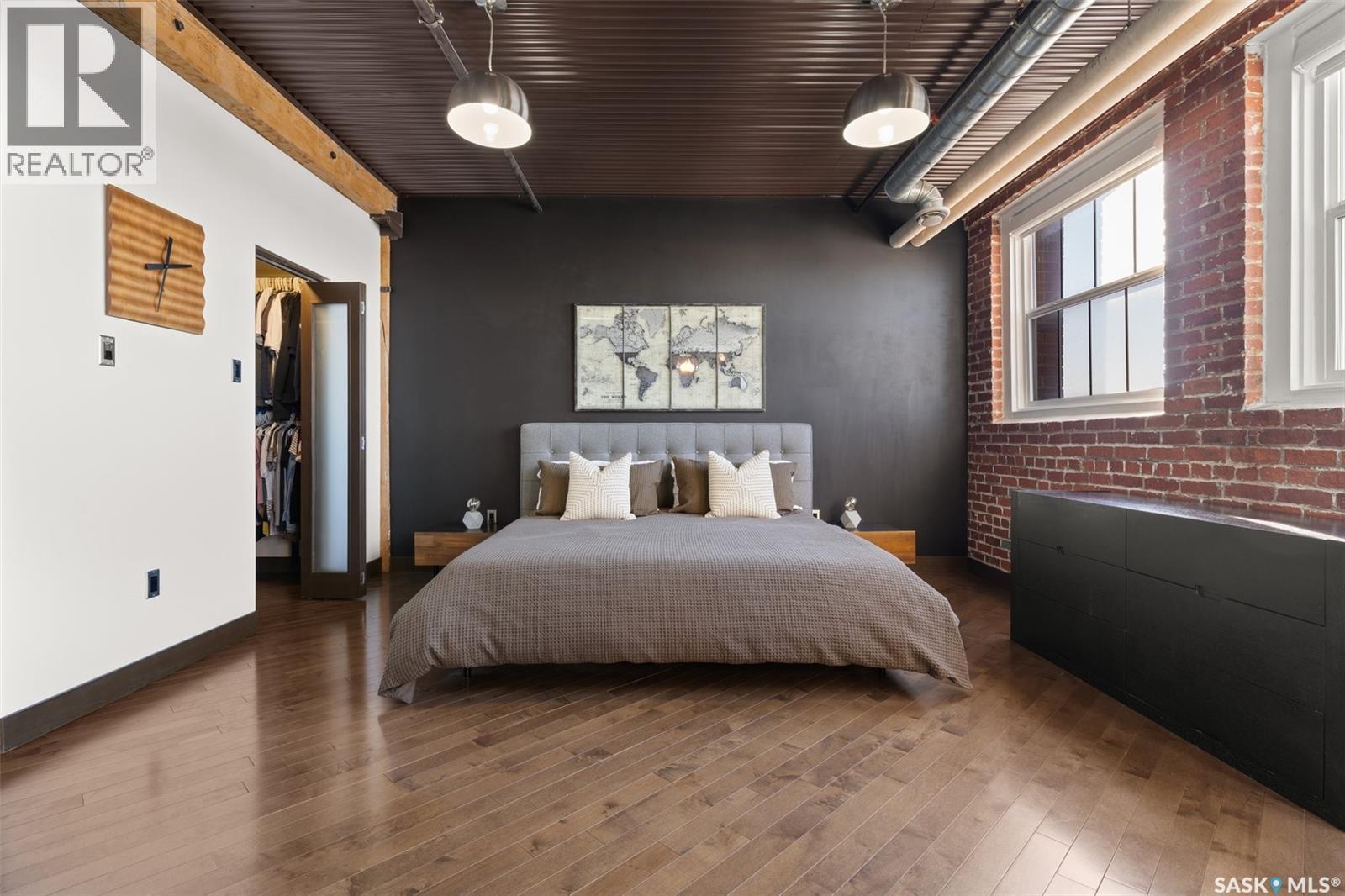 305 1275 Broad Street, Regina, SK - Indoor Photo Showing Bedroom