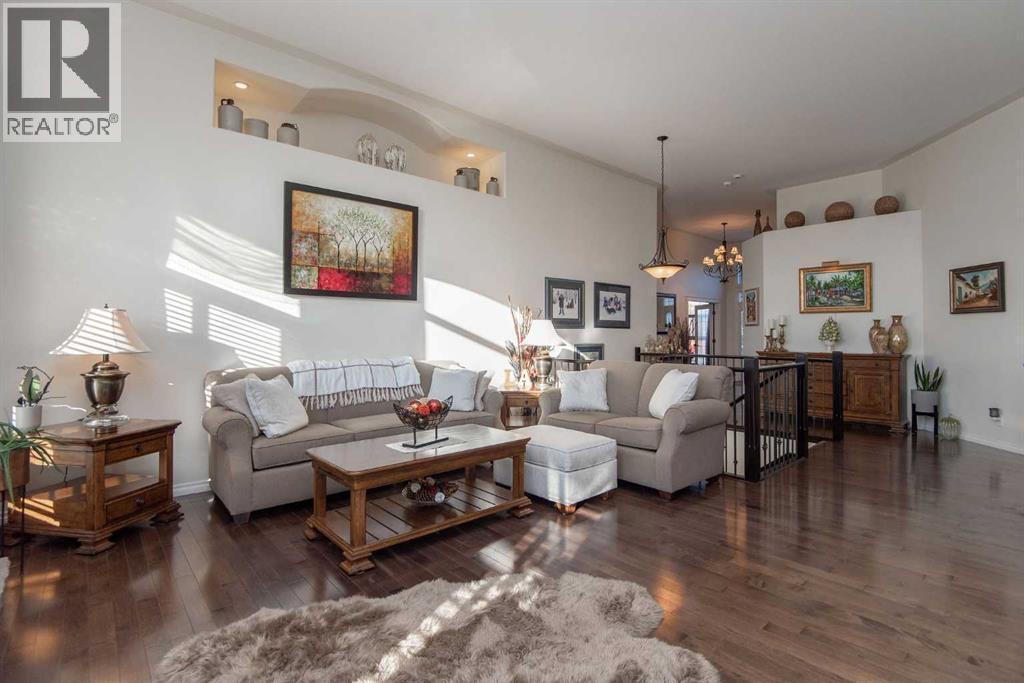 15 Volk Place, Red Deer, AB - Indoor Photo Showing Living Room