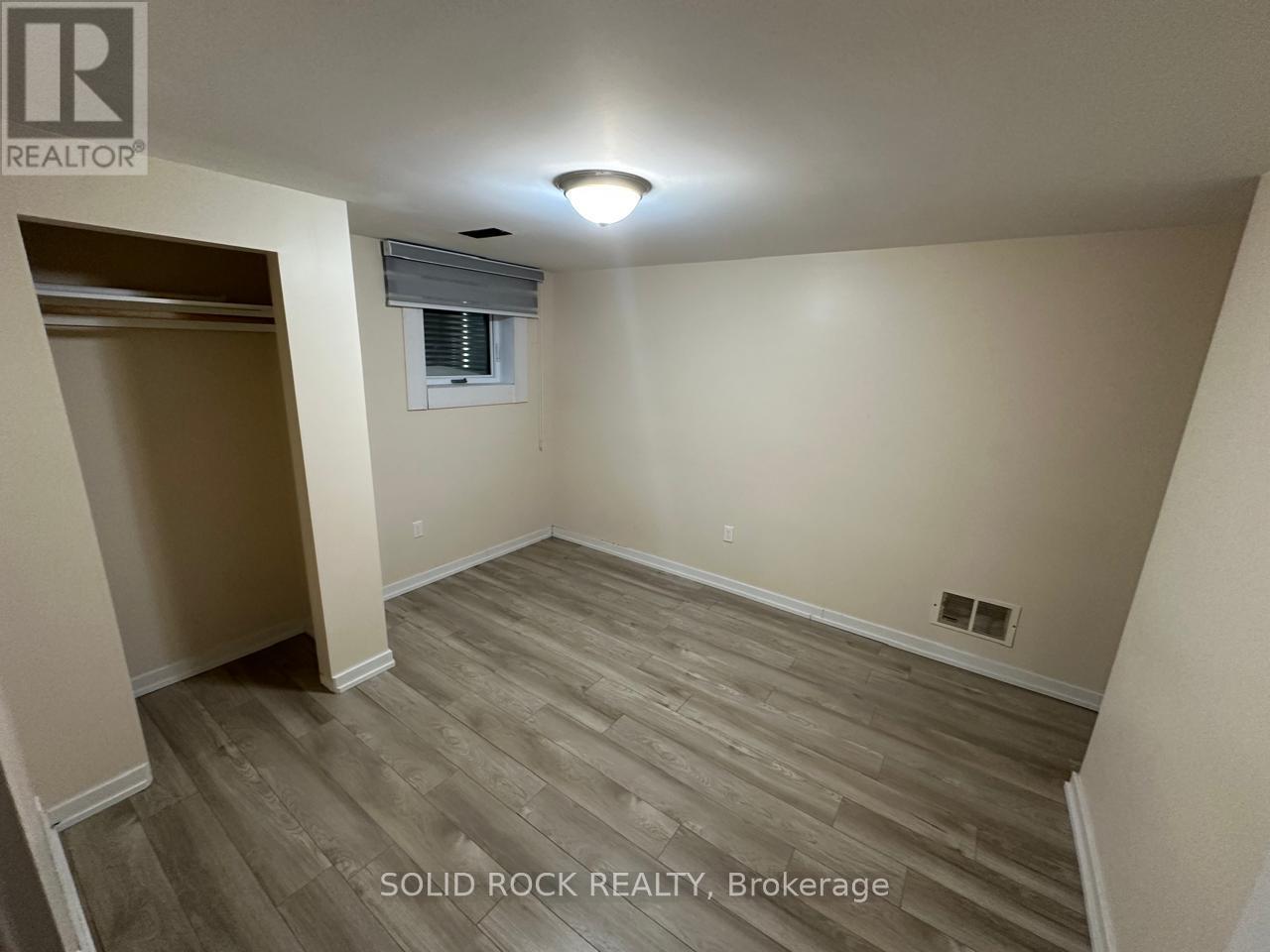 1678 Fisher Avenue, Ottawa, ON - Indoor Photo Showing Other Room
