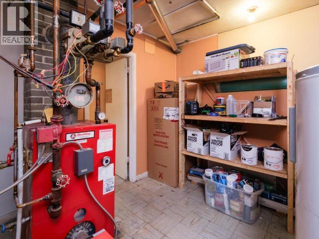 6 Tatchun Road, Whitehorse, YT - Indoor Photo Showing Other Room