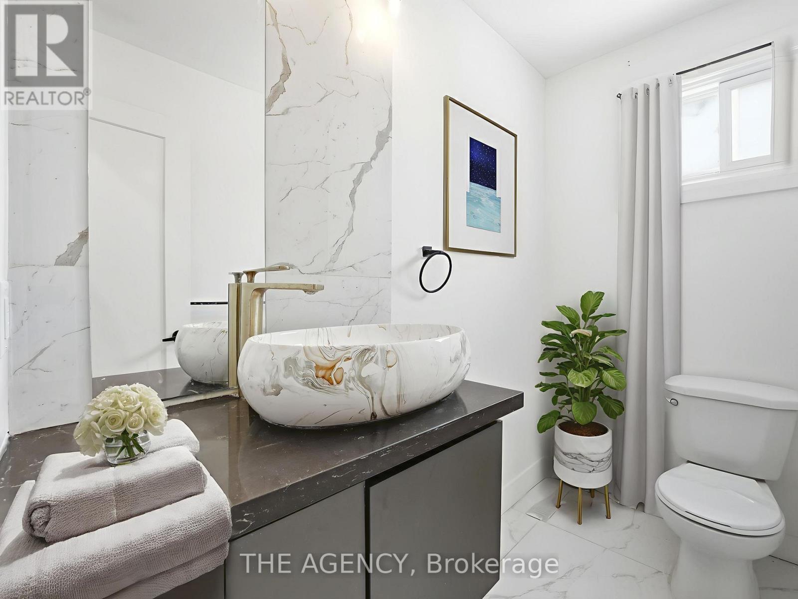 Virtually Staged - 1236 Avonlea Road, Cambridge, ON - Indoor Photo Showing Bathroom