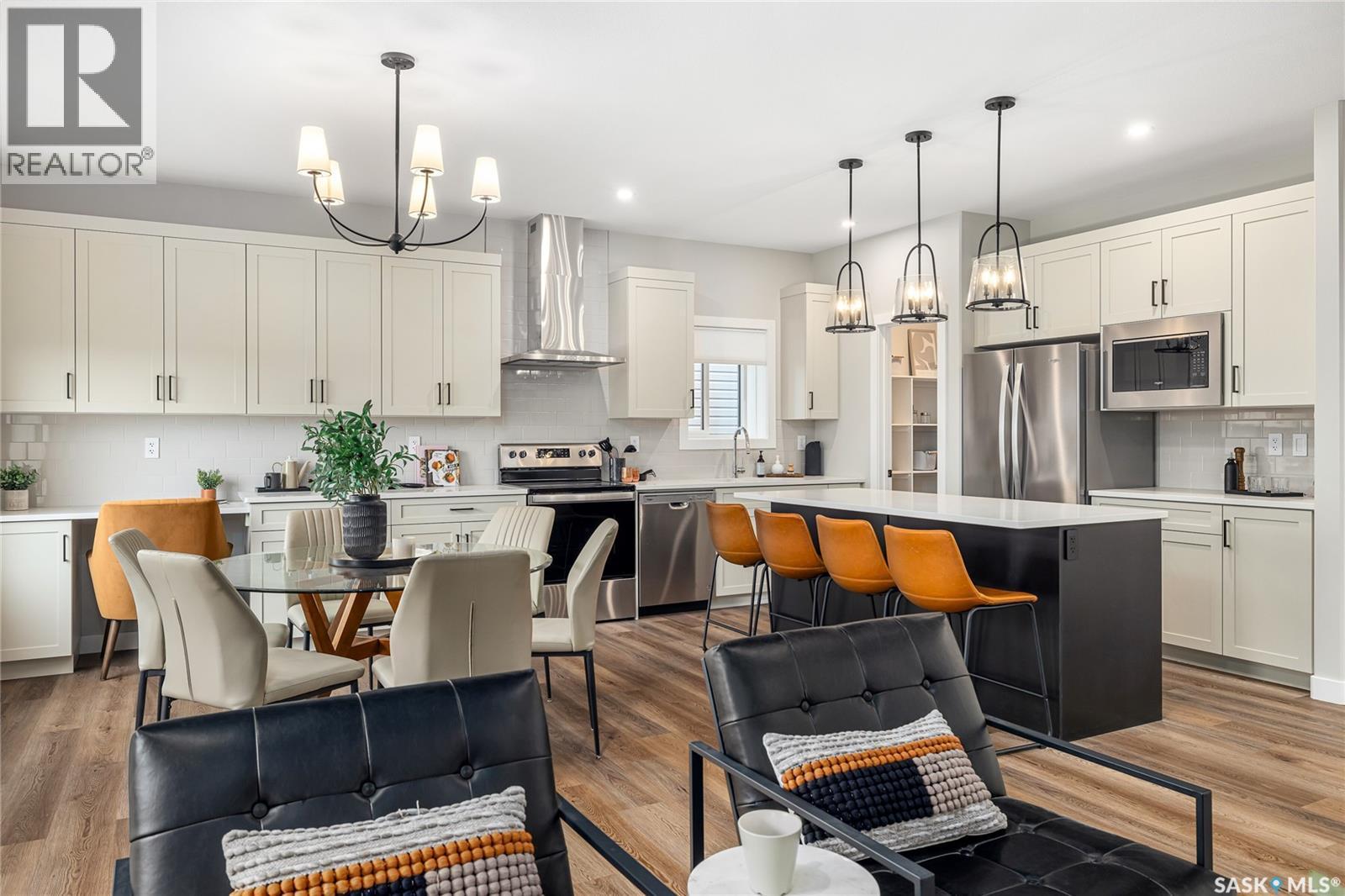 363 Asokan Bend, Saskatoon, SK - Indoor