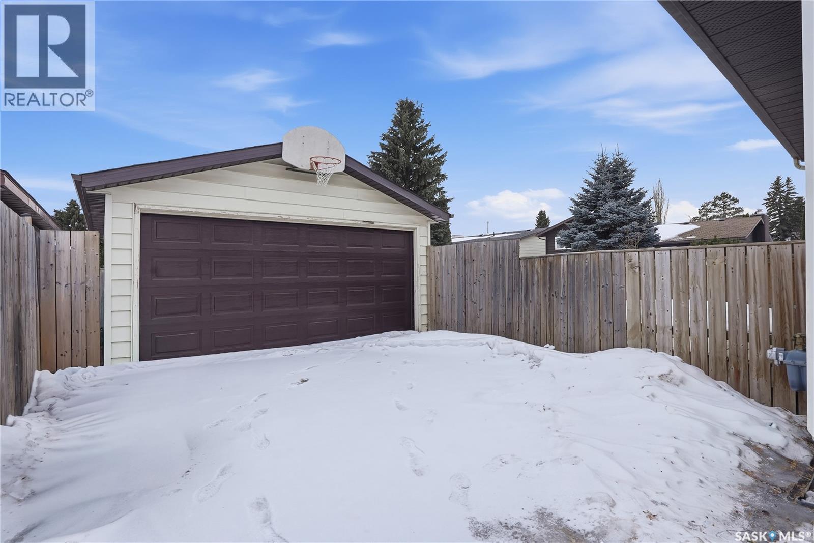 226 Stillwater Drive, Saskatoon, SK - Outdoor With Exterior