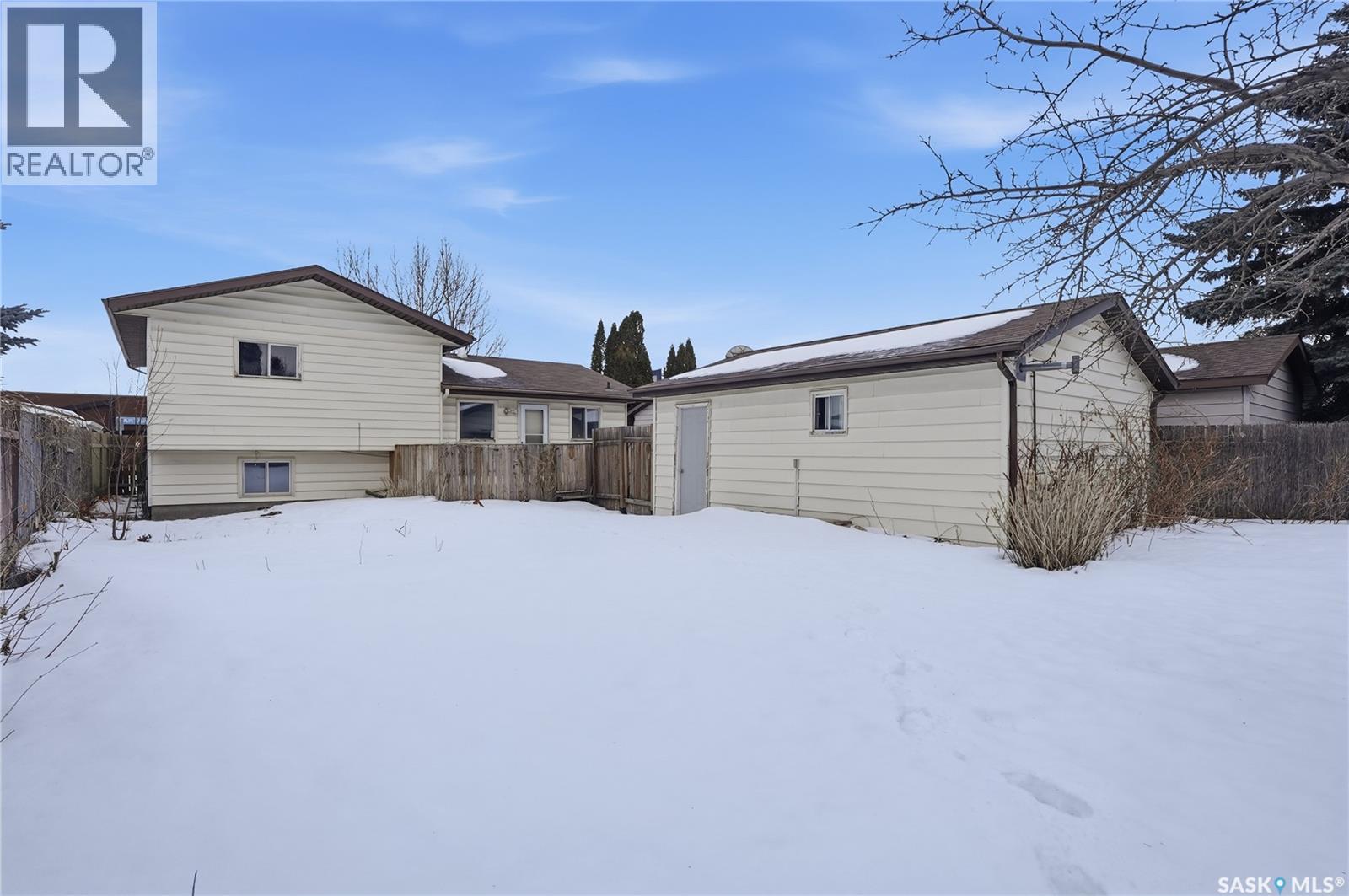 226 Stillwater Drive, Saskatoon, SK - Outdoor With Exterior