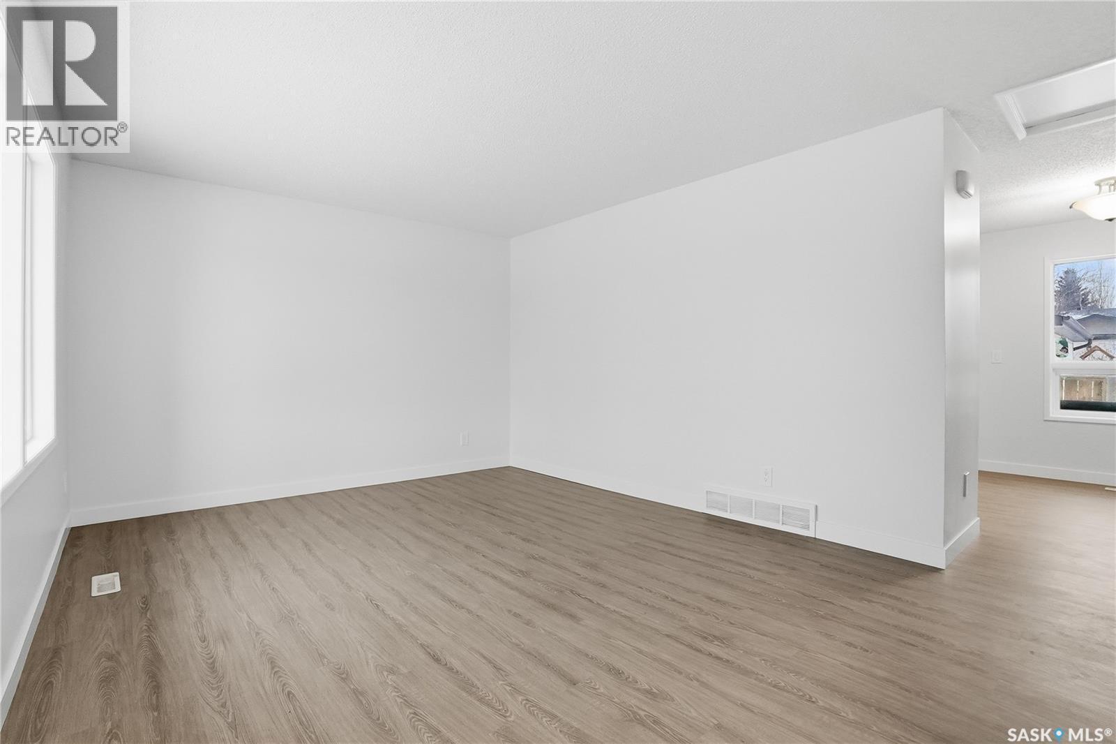 226 Stillwater Drive, Saskatoon, SK - Indoor Photo Showing Other Room