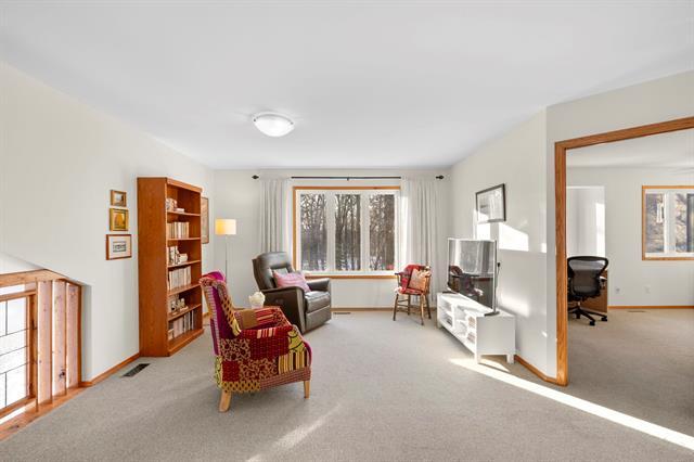 157 St Pierre St, Winnipeg, MB