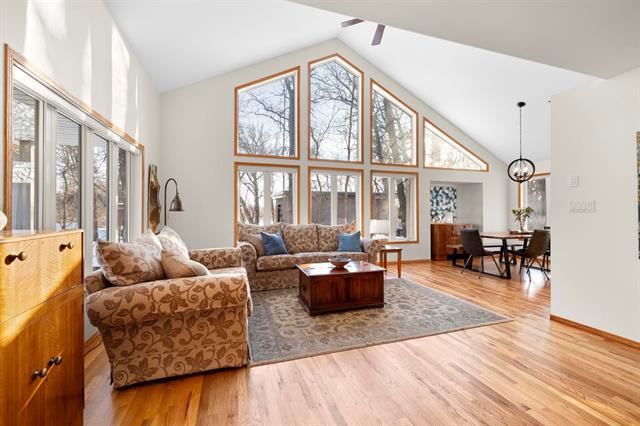 157 St Pierre St, Winnipeg, MB