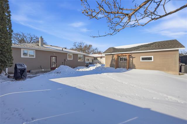 463 Sutton Ave, Winnipeg, MB