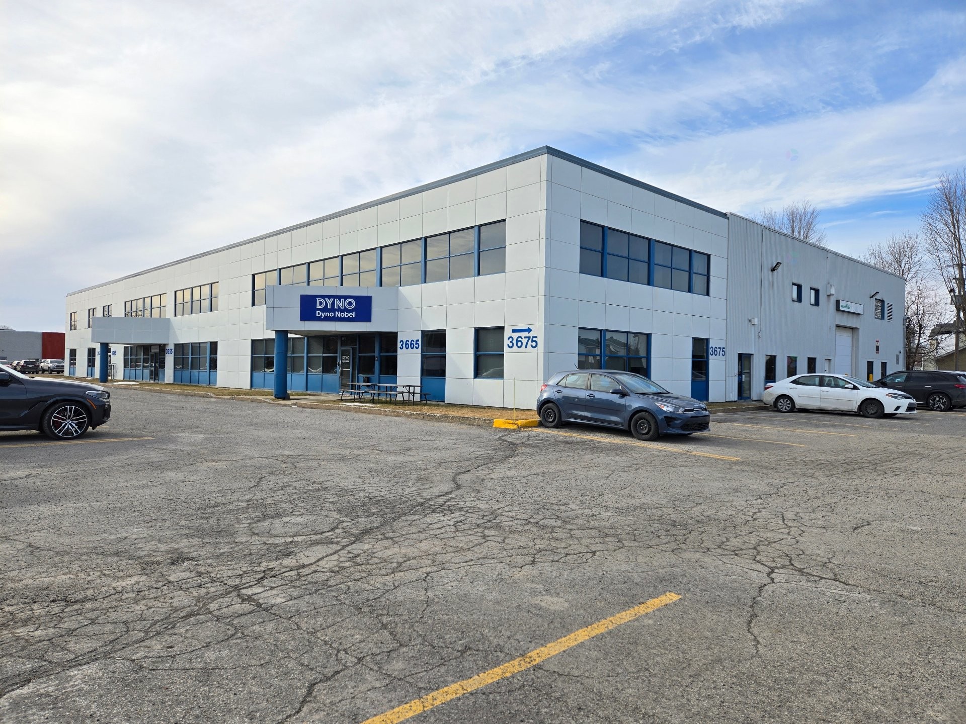 Front of Structure - 101-3635 Boul. De La Grande-Allée, Boisbriand, QC - Outdoor