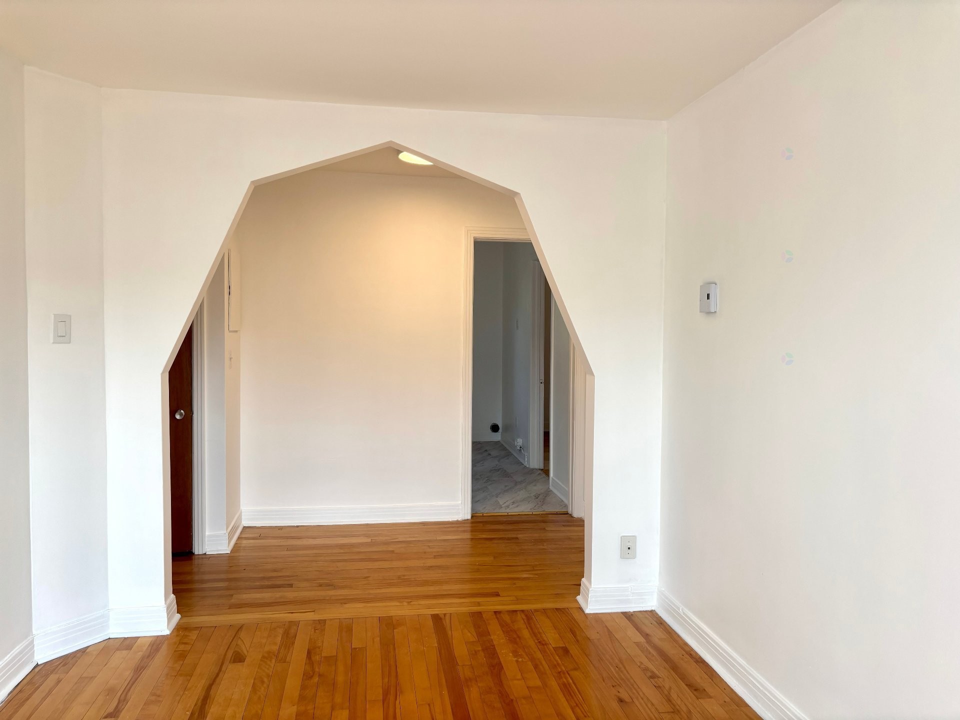 Salle familiale - 4-4570 Rue Bélanger, Montréal (Rosemont/La Petite-Patrie), QC - Indoor Photo Showing Other Room