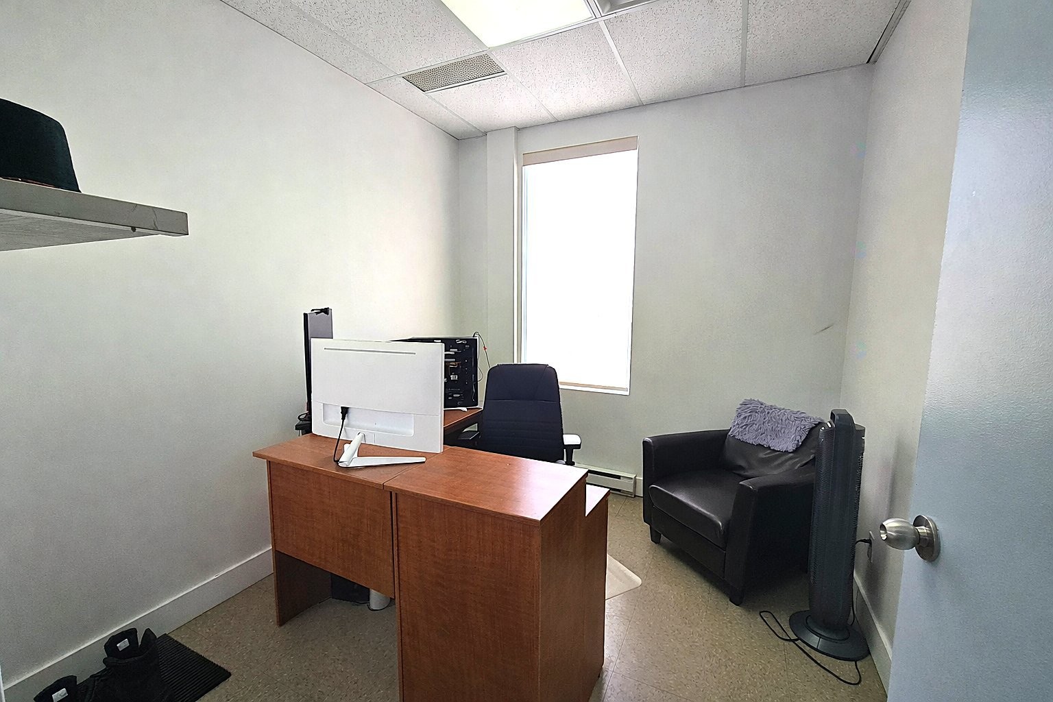 Office - 201-3635 Boul. De La Grande-Allée, Boisbriand, QC - Indoor Photo Showing Office