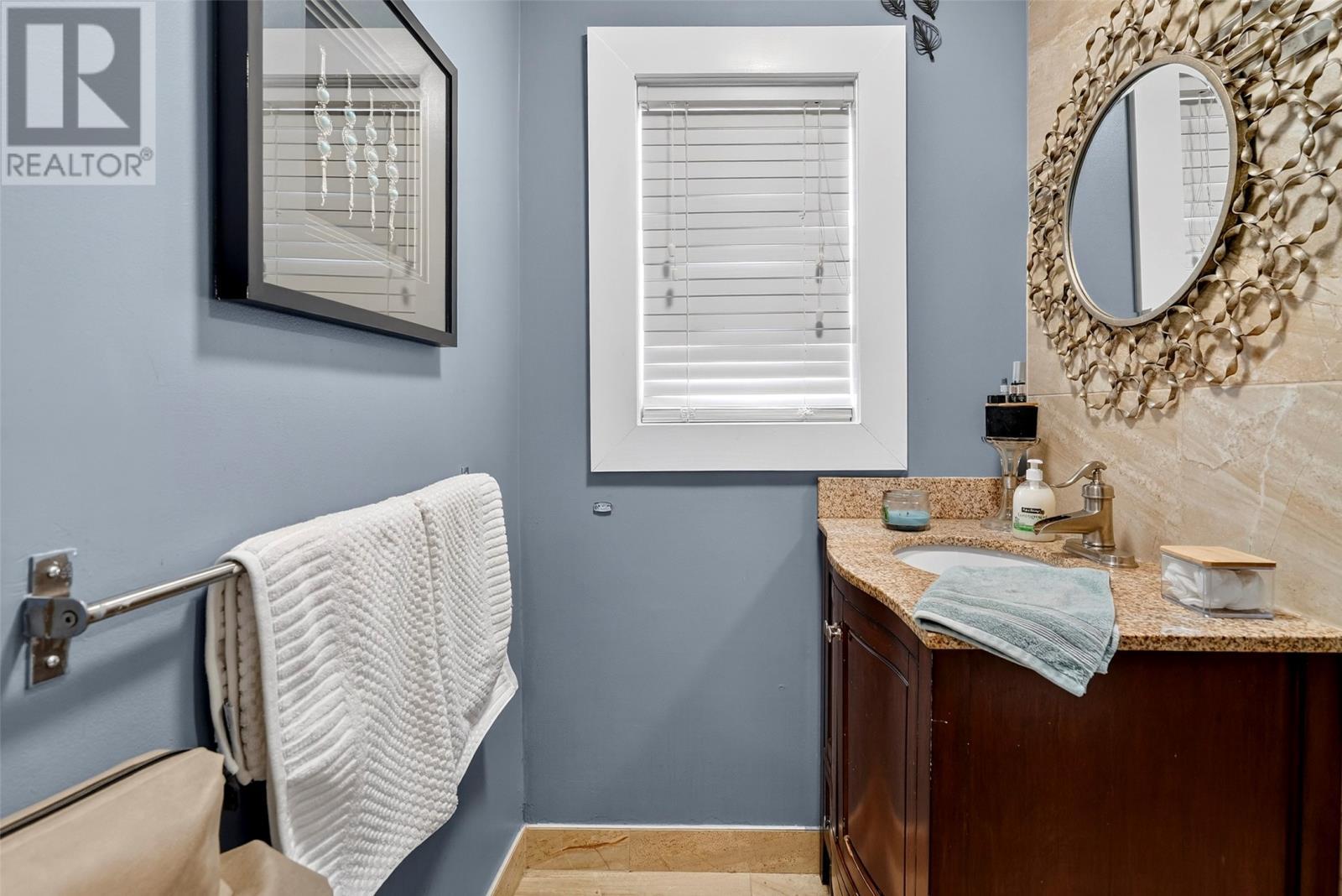 32 Longs Hill, Carbonear, NL - Indoor Photo Showing Bathroom