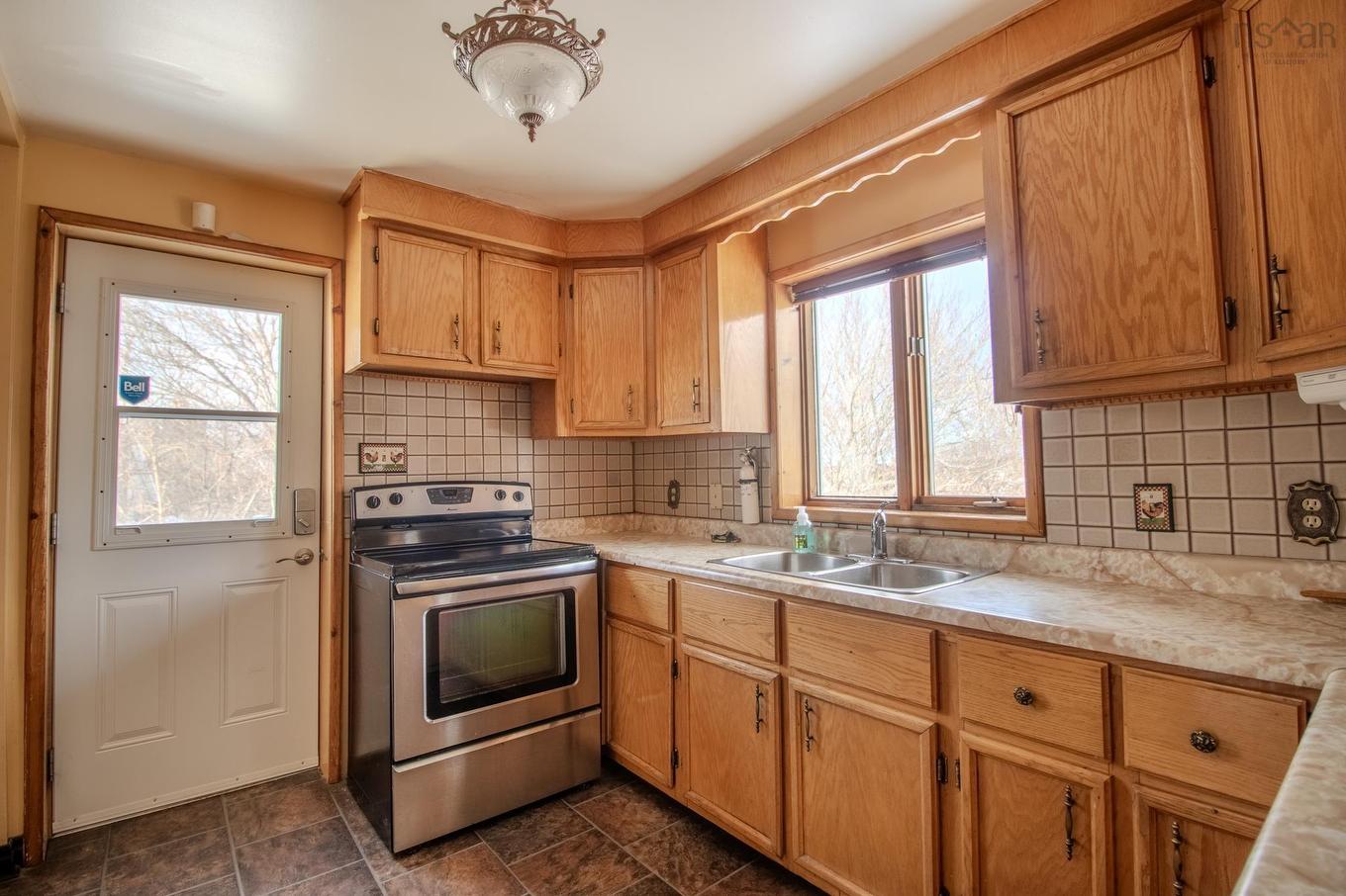 209 Champlain Avenue, Sydney, NS