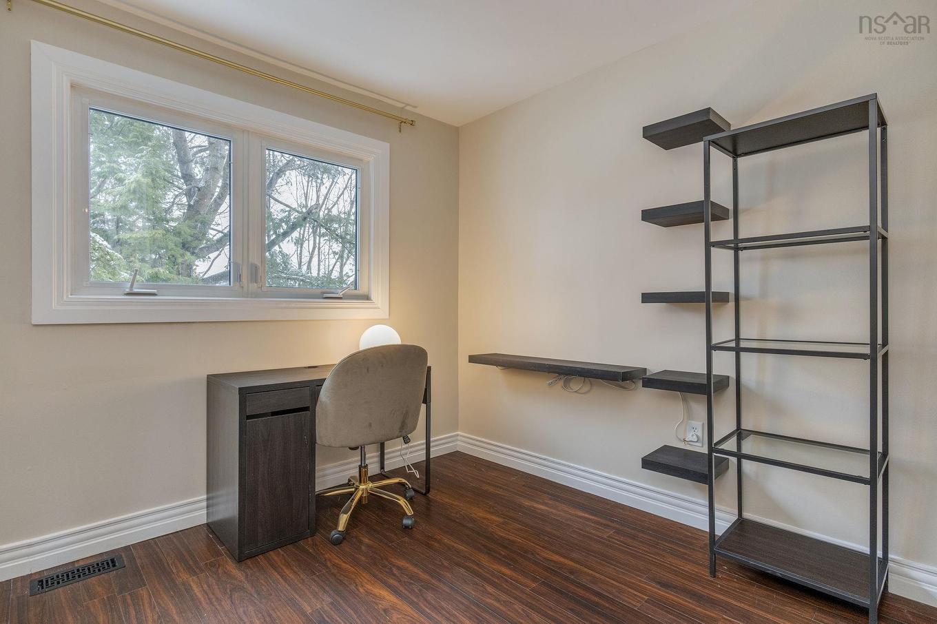 77 Forestside Crescent, Halifax, NS