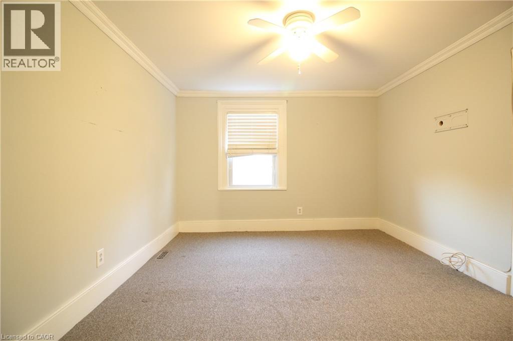 Primary Bedroom - 1076 King Road, Burlington, ON - Indoor Photo Showing Other Room