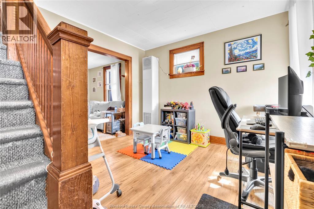 486-488 Cameron, Windsor, ON - Indoor