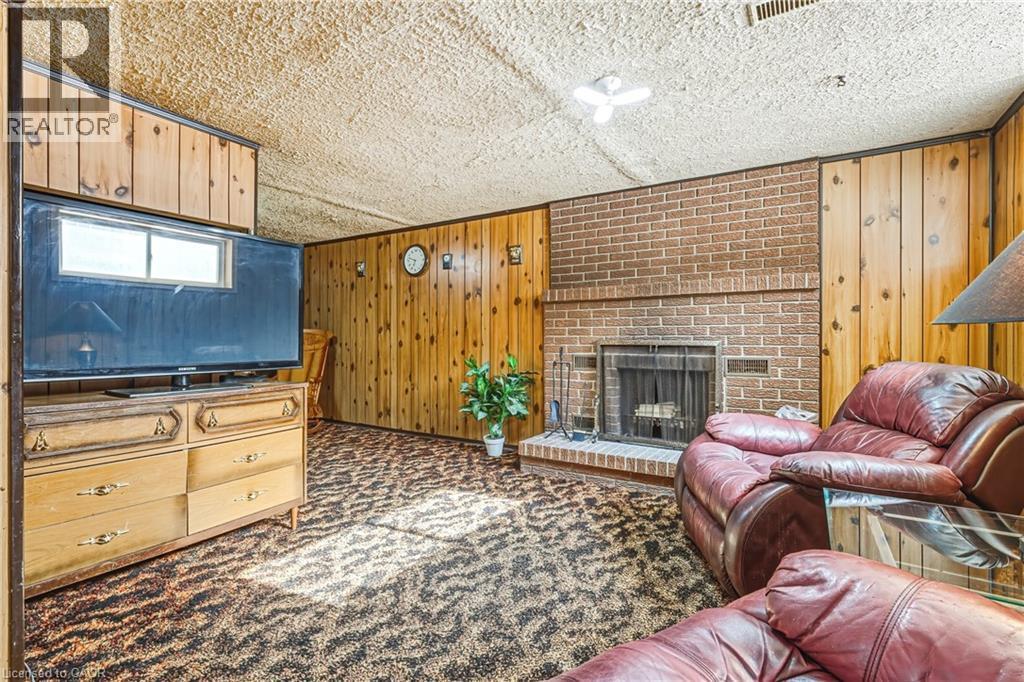 26 Quaker Crescent, Hamilton, ON - Indoor Photo Showing Other Room With Fireplace