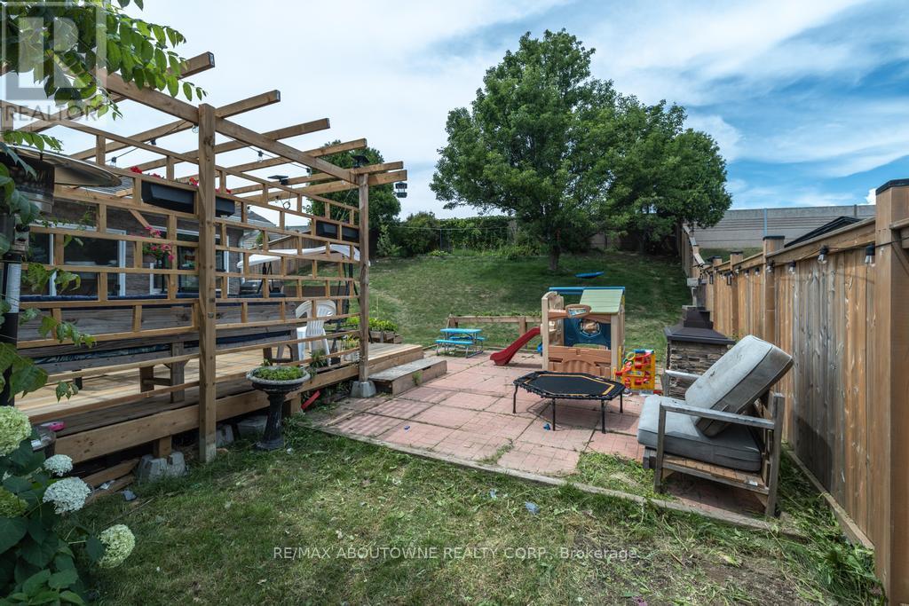 14 Sable Drive, Hamilton, ON - Outdoor With Deck Patio Veranda