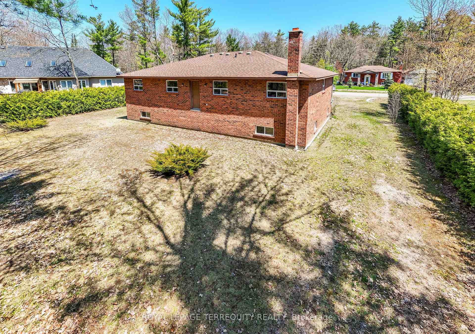 46 Stocco Circle, Tiny, ON - Outdoor