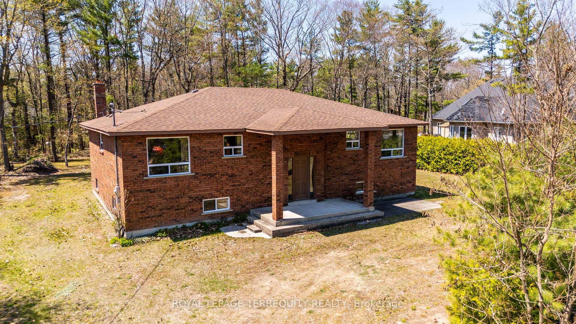 46 Stocco Circle, Tiny, ON - Outdoor