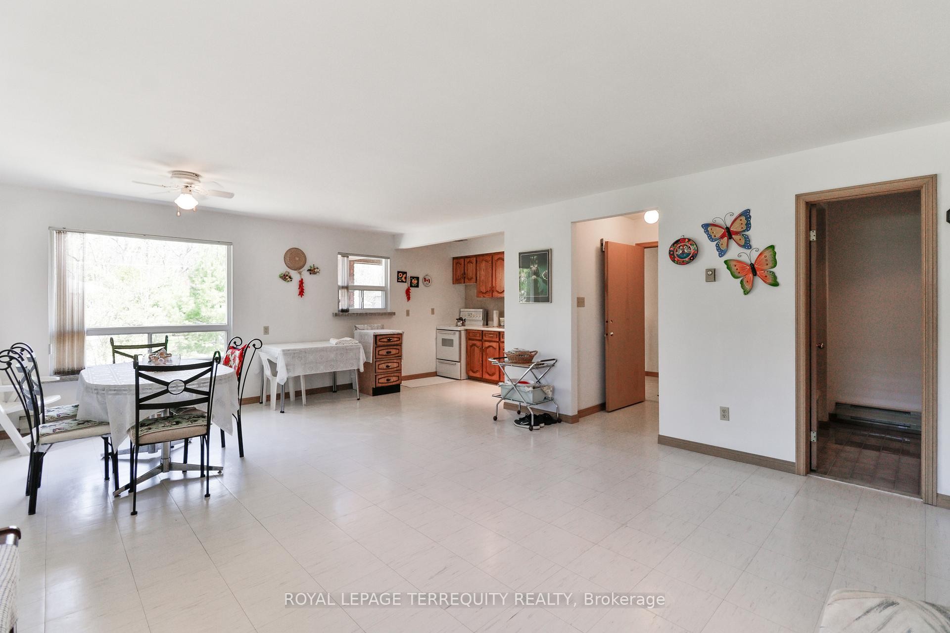 46 Stocco Circle, Tiny, ON - Indoor