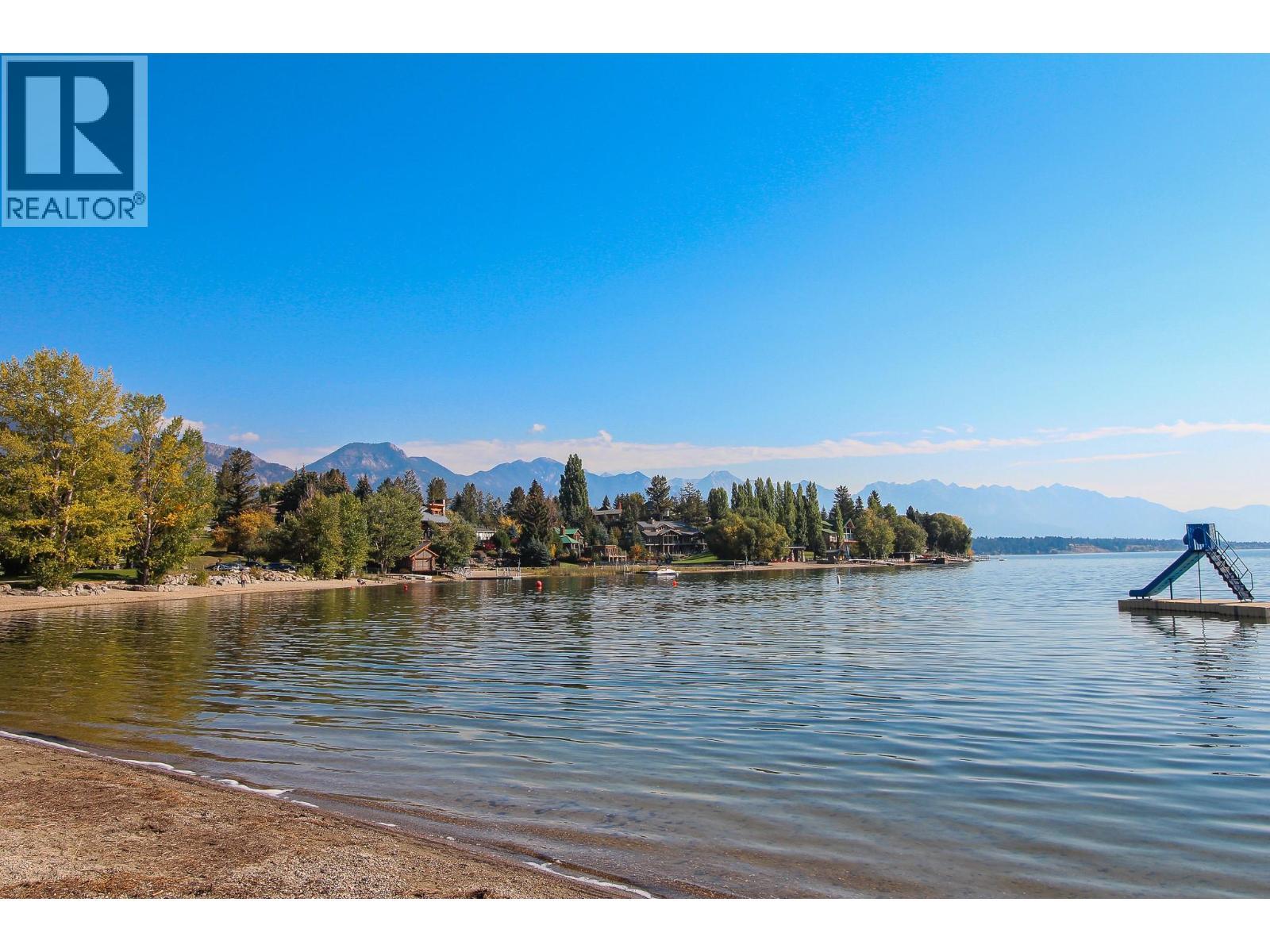 windermere lake just steps away - 703 15A Crescent Unit# 15, Invermere, BC - Outdoor With Body Of Water With View