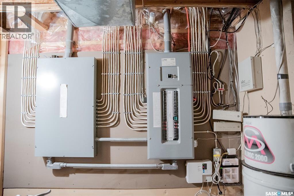 1219 River Street E, Prince Albert, SK - Indoor Photo Showing Basement