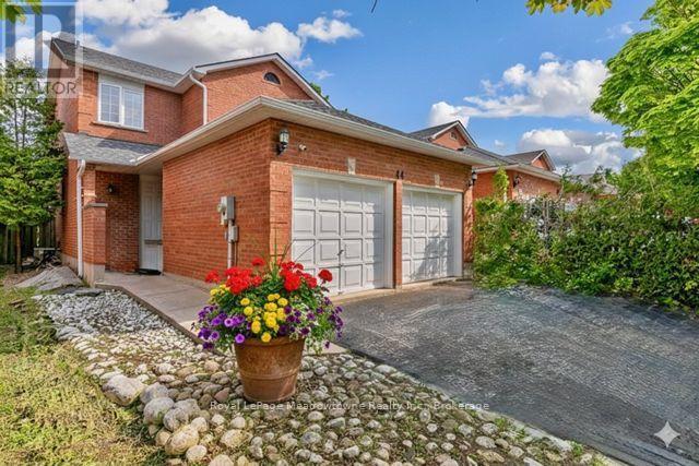 44 Corbett Street, Cambridge, ON - Outdoor