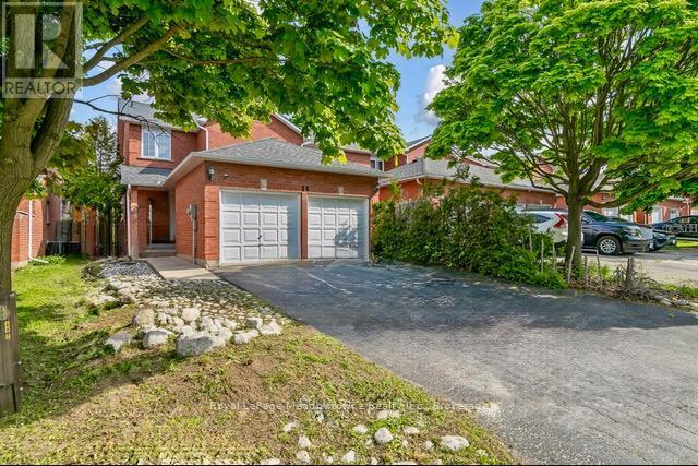 44 Corbett Street, Cambridge, ON - Outdoor