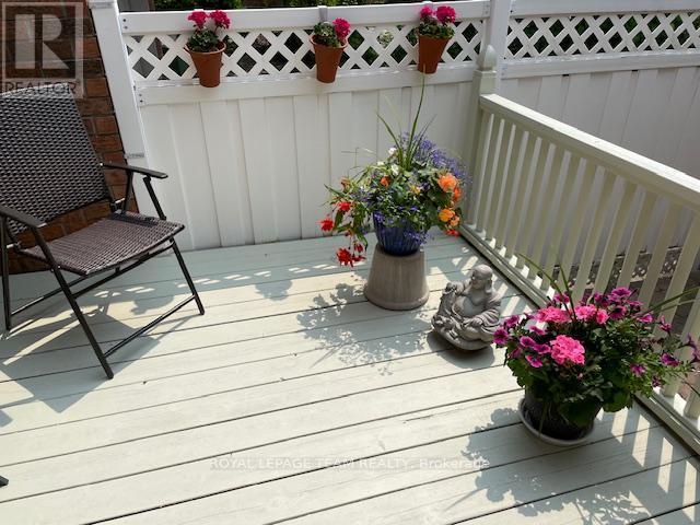 52 Great Oak Private, Ottawa, ON - Outdoor With Deck Patio Veranda With Exterior