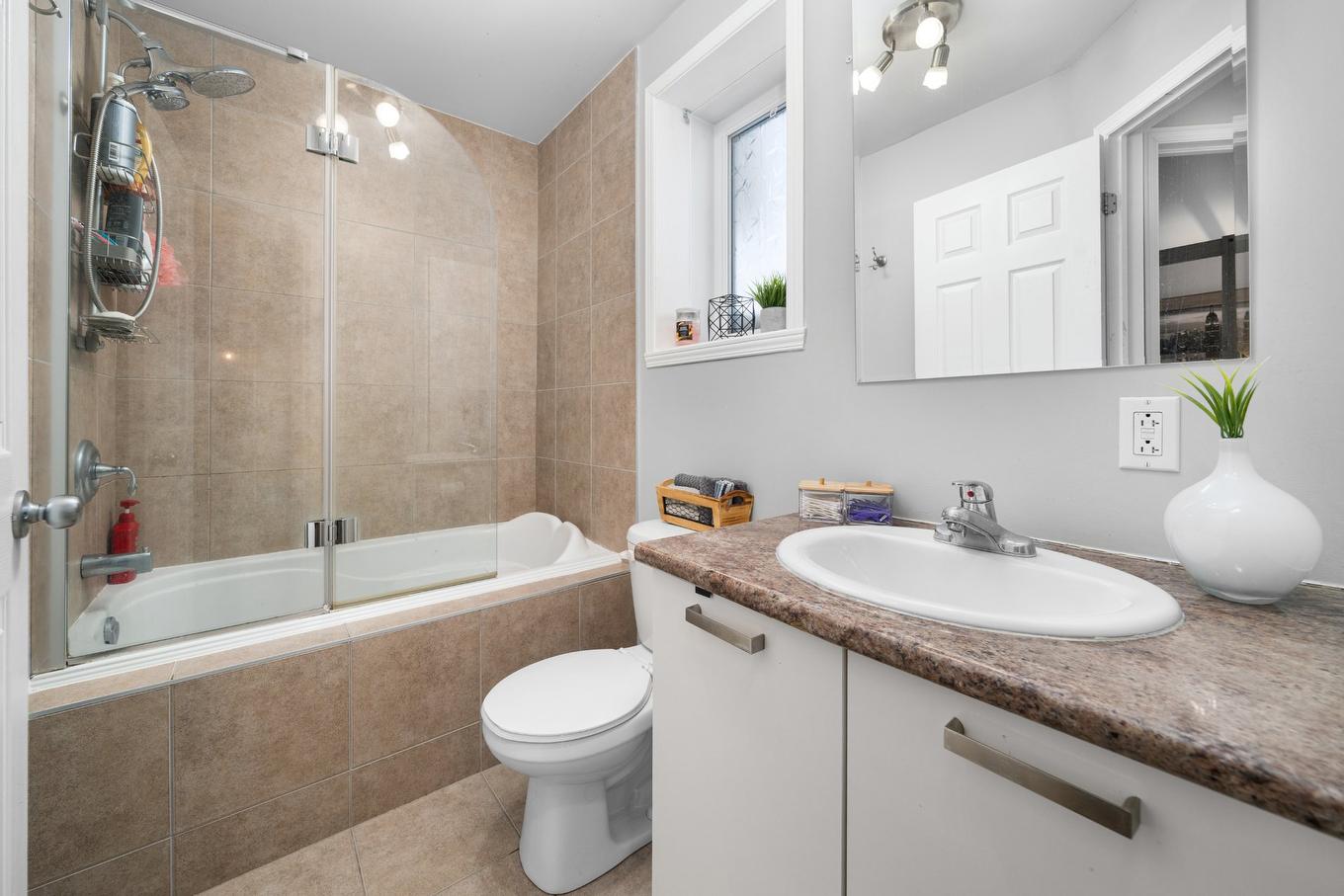 Salle de bains - 5900 Rue Charpentier, Brossard, QC - Indoor Photo Showing Bathroom