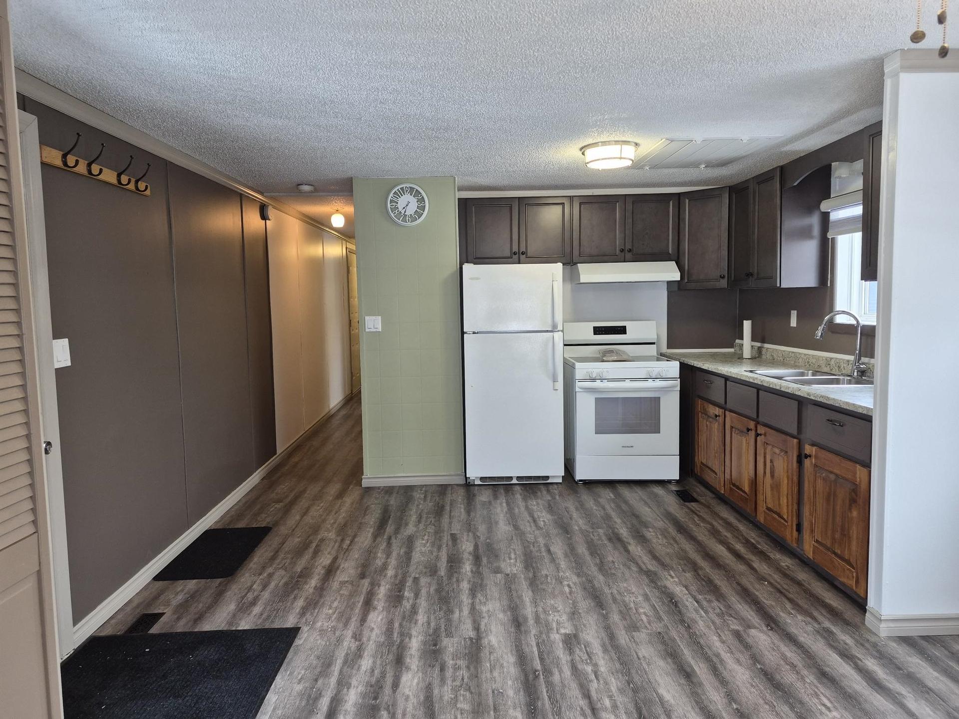 66 Jackson Crescent, Marathon, ON