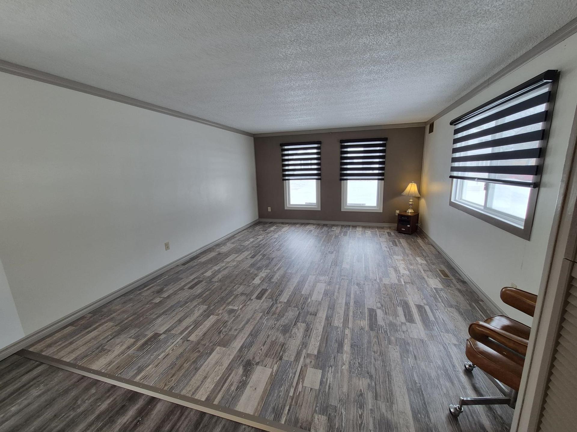 66 Jackson Crescent, Marathon, ON