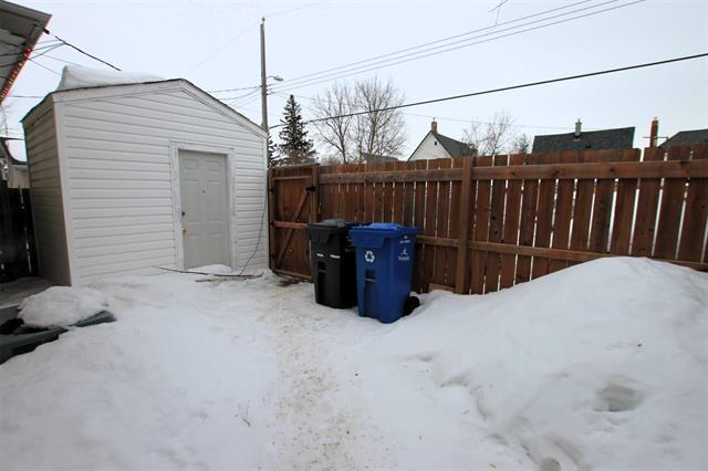 72 Hallet St, Winnipeg, MB