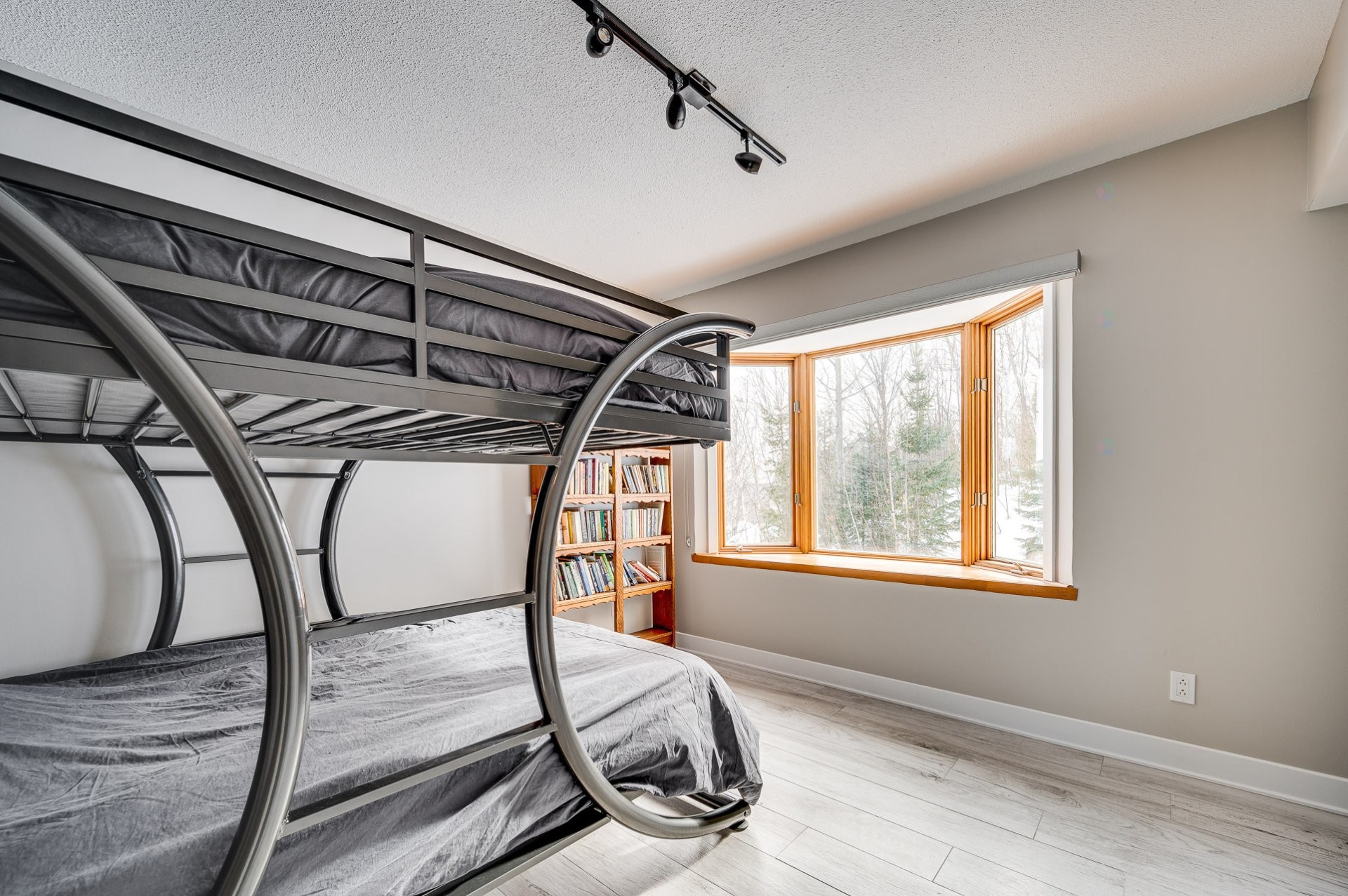 Chambre à coucher - 544 Ch. Du Skieur, Piedmont, QC - Indoor Photo Showing Bedroom
