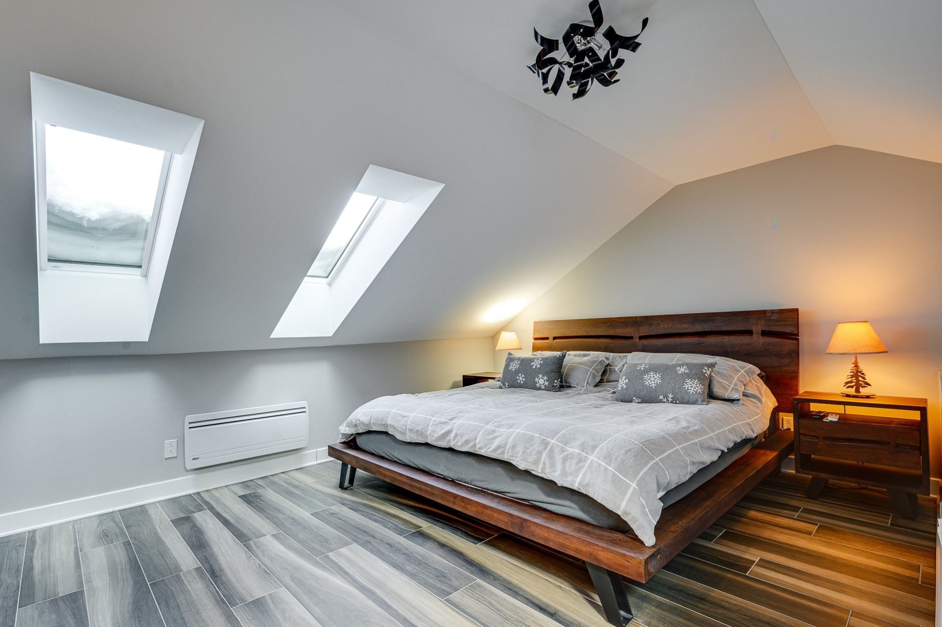 Chambre à coucher principale - 544 Ch. Du Skieur, Piedmont, QC - Indoor Photo Showing Bedroom