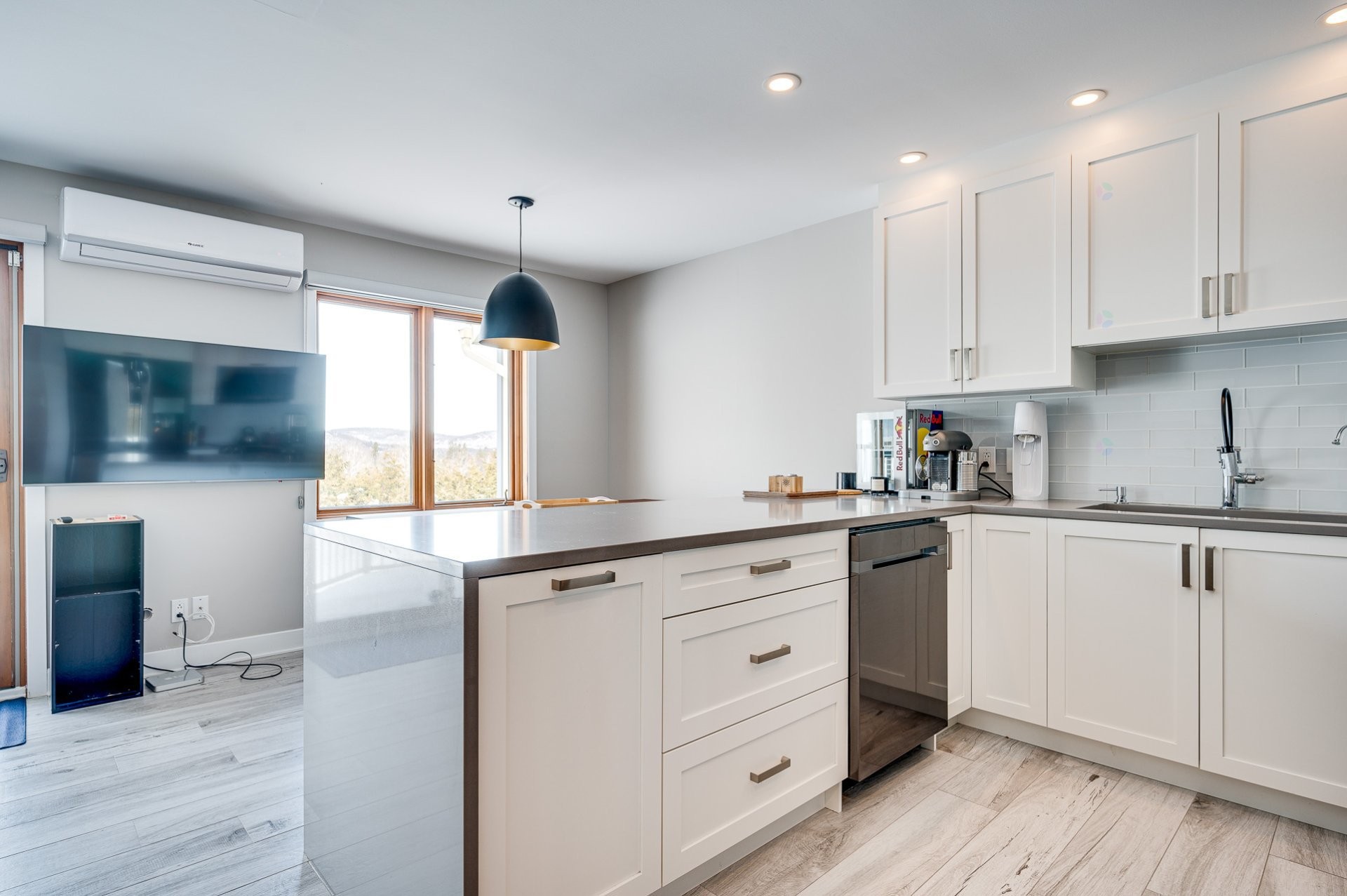 Cuisine - 544 Ch. Du Skieur, Piedmont, QC - Indoor Photo Showing Kitchen