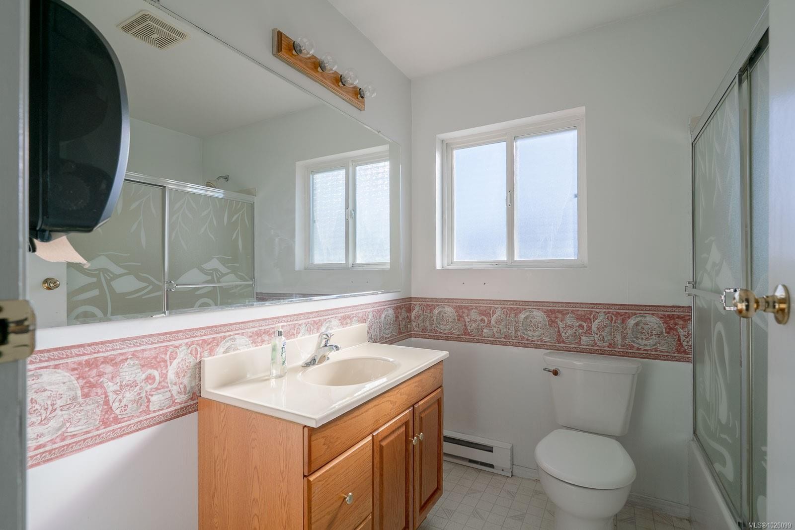 1616 Chaplin St, Crofton, BC