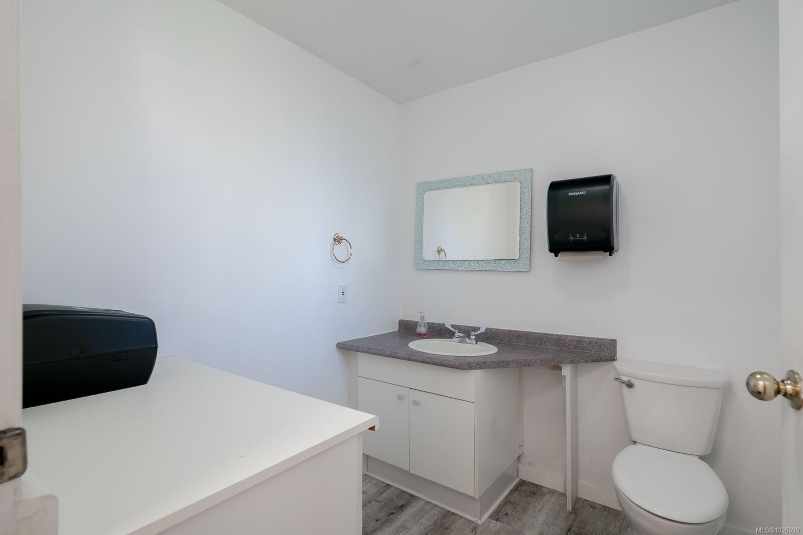 1616 Chaplin St, Crofton, BC