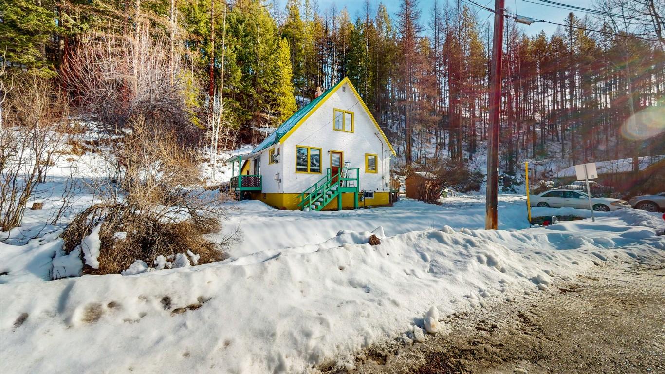 32 Waldie Road, Kimberley, BC - Outdoor